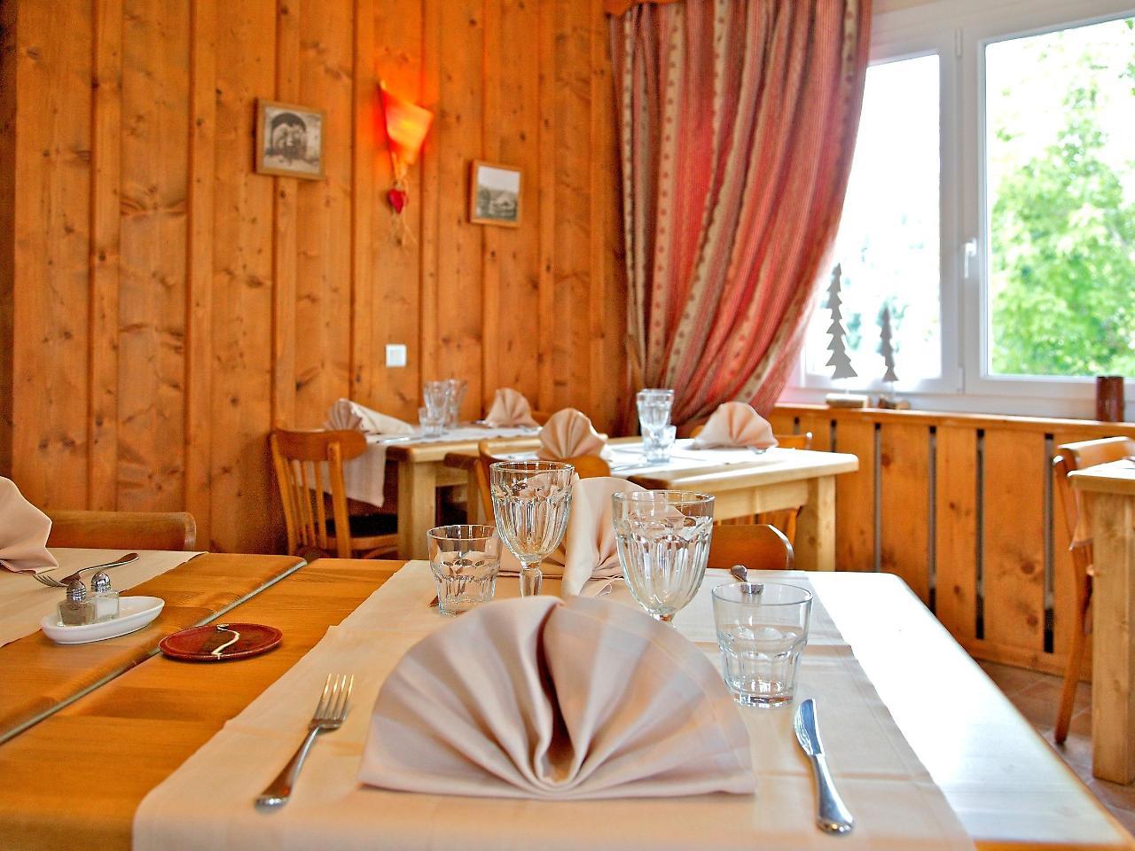 Hotel Logis Les Arobiers Lamoura Zewnętrze zdjęcie